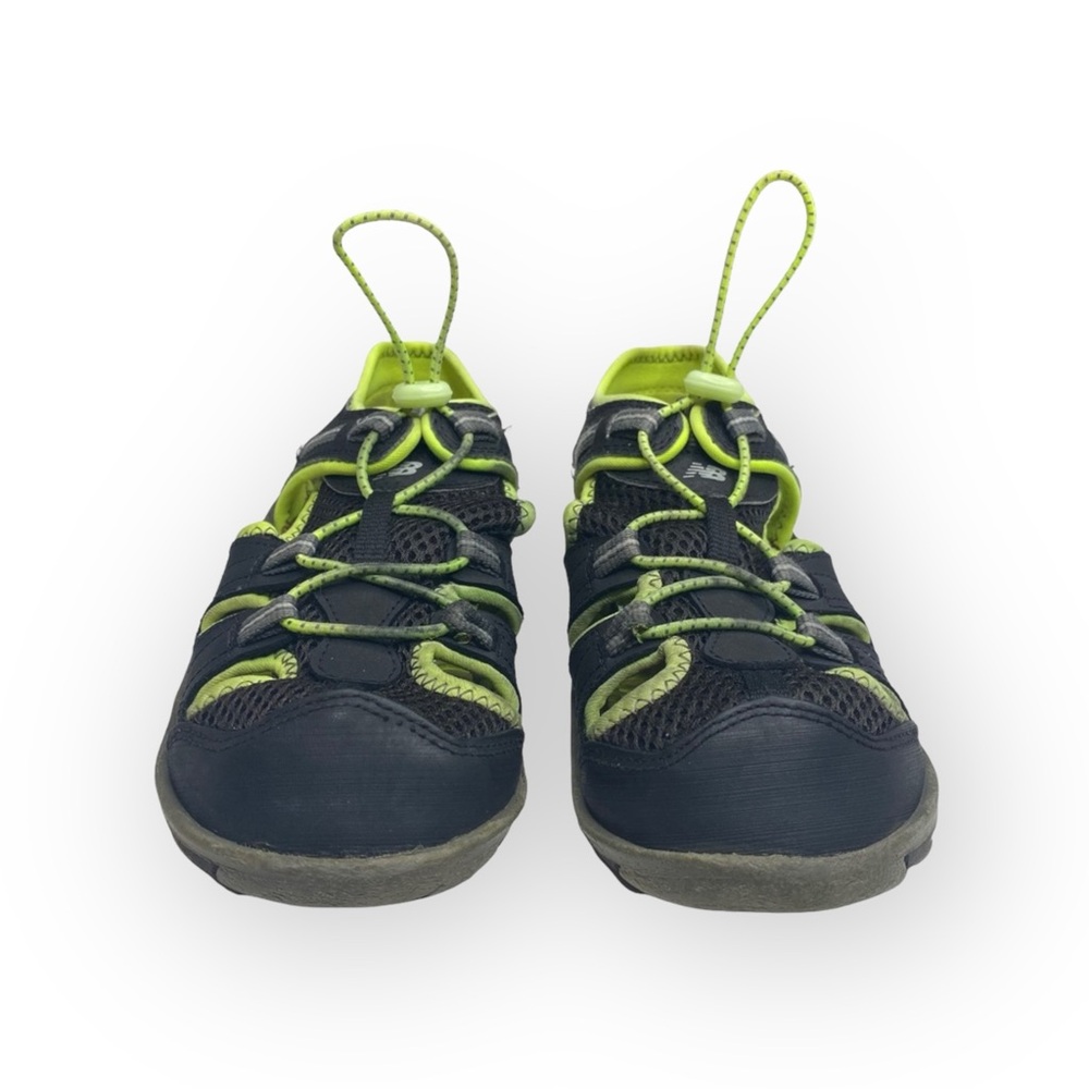 New Balance 𓆉 Adirondack Outdoor Adventure Sandal 𓆉 Black Neon Green 𓆉 Kids 2 - Picture 10 of 16